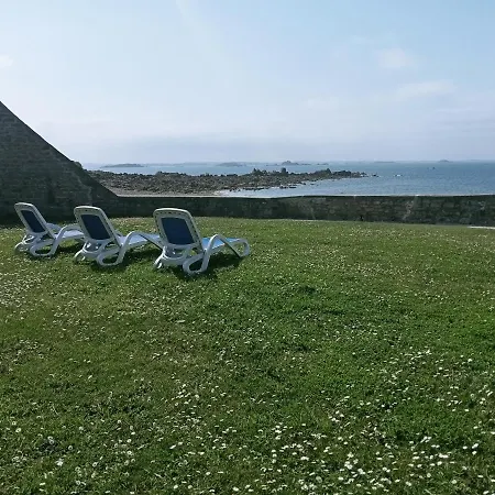 Domaine Des Roches Jaunes T2 Plougasnou Extérieur photo